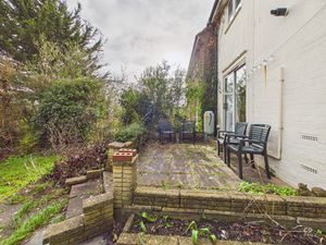 Photo 16- click for photo gallery